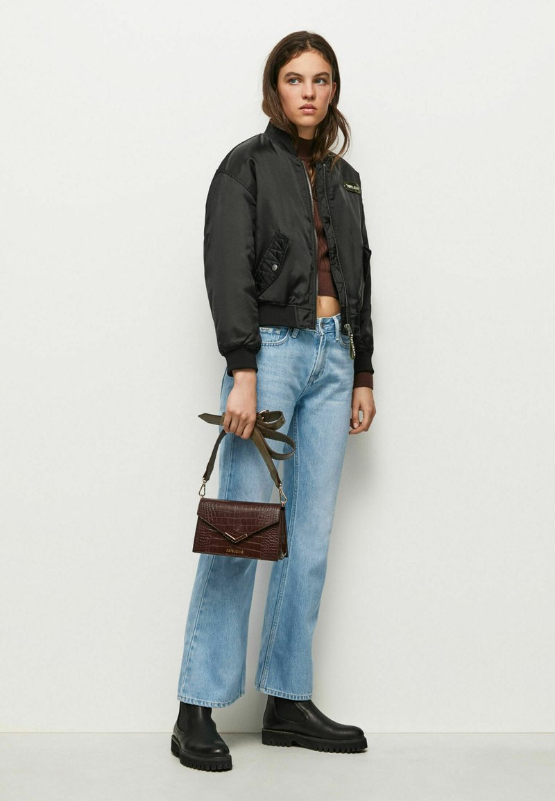 Blugi loose fit