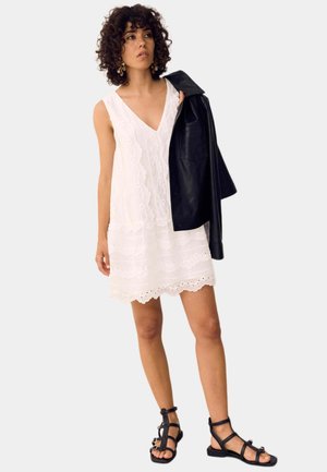 Marks & Spencer, Hverdagskjole - soft white