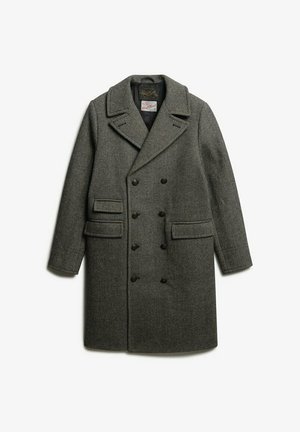 Dwurzędowy płaszcz wełniany w wzór houndstooth, z wyciętym kołnierzem, dwiema przednimi kieszeniami i brązowymi guzikami. Kolor: ciemnoszary.