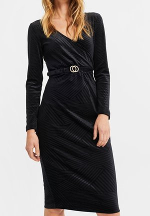 Shift dress - black