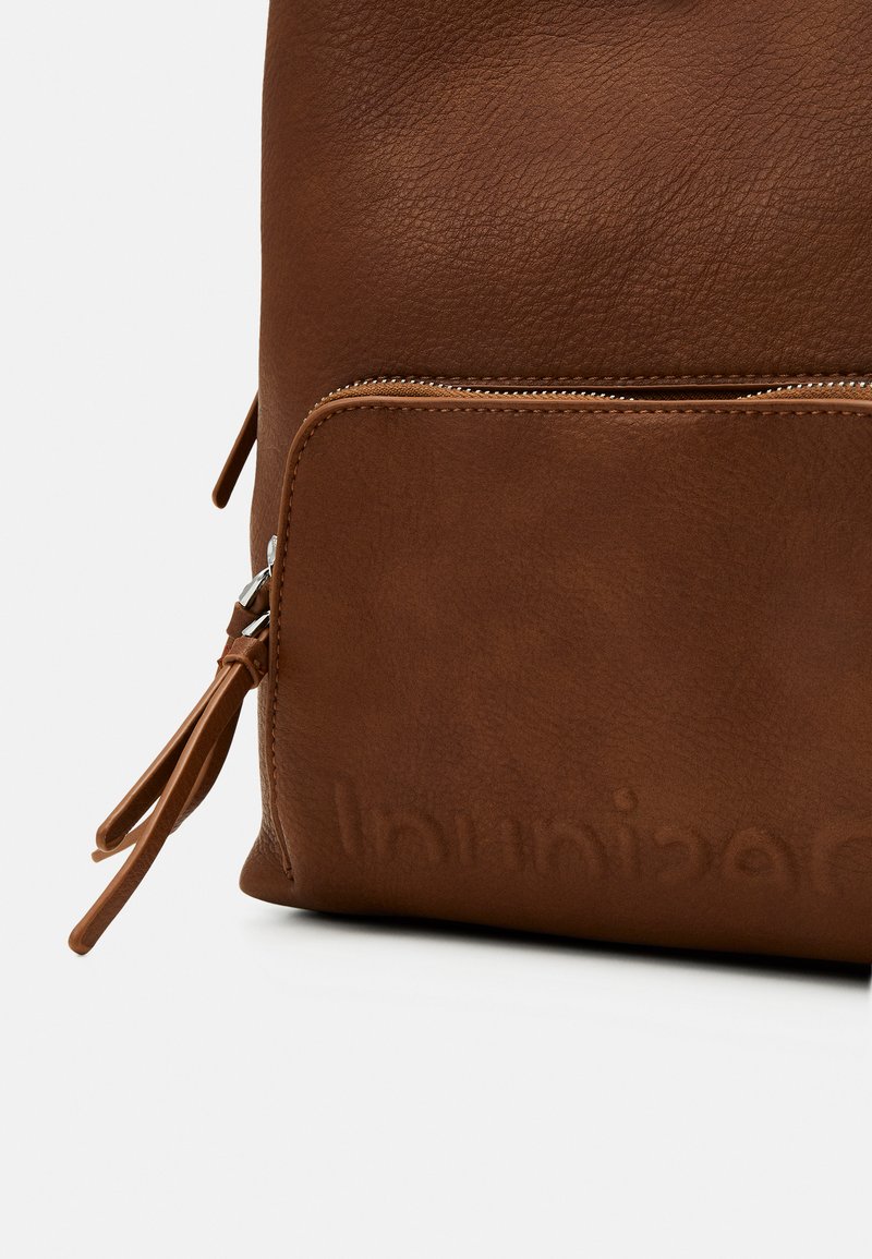 Desigual BACK LOGO SUMY MINI - Mochila - marron/tostado Zalando.es