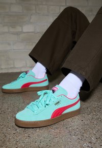 SUEDE TERRACE UNISEX - Zapatillas - mint