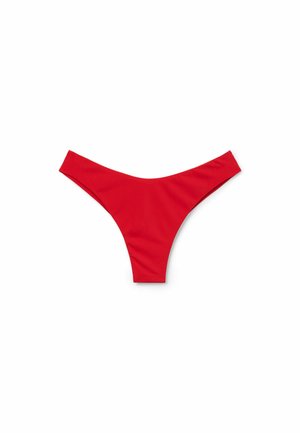 Bas de bikini rouge avec un design minimaliste, à jambe haute et côtés étroits, fabriqué en tissu lisse et extensible.