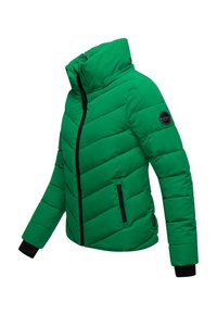 Veste rembourrée verte avec fermeture éclair noire et détails aux poignets, col haut et poches latérales zippées.