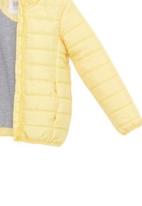 LC Waikiki Vinterjakker - yellow