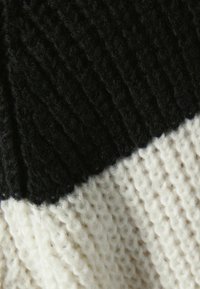 Bershka Stickad tröja - beige