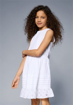 EMBROIDERED DRESS - Vestido informal - white