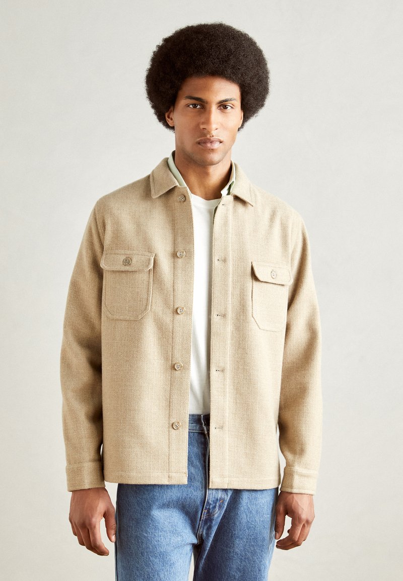 Lindbergh TEXTURED OVERSHIRT - Light jacket - stone