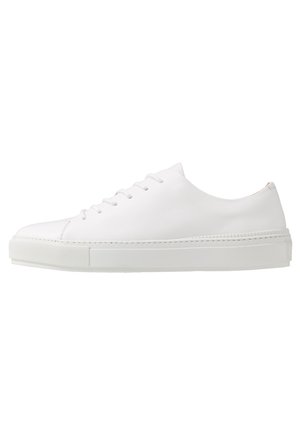 Sneakers laag - white