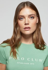 Polo Club NEW ESTABLISHED TITLE - T-shirt print - turquoise