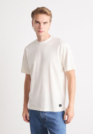 LABEL RELAXED TEE - Osnovna majica kratkih rukava - ivory
