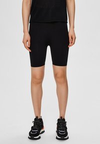 Selected Femme Šortai - black