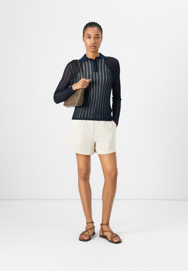 CELESTA - Shorts - moonbean2