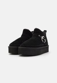 Even&Odd Wide Fit Botines bajos - black
