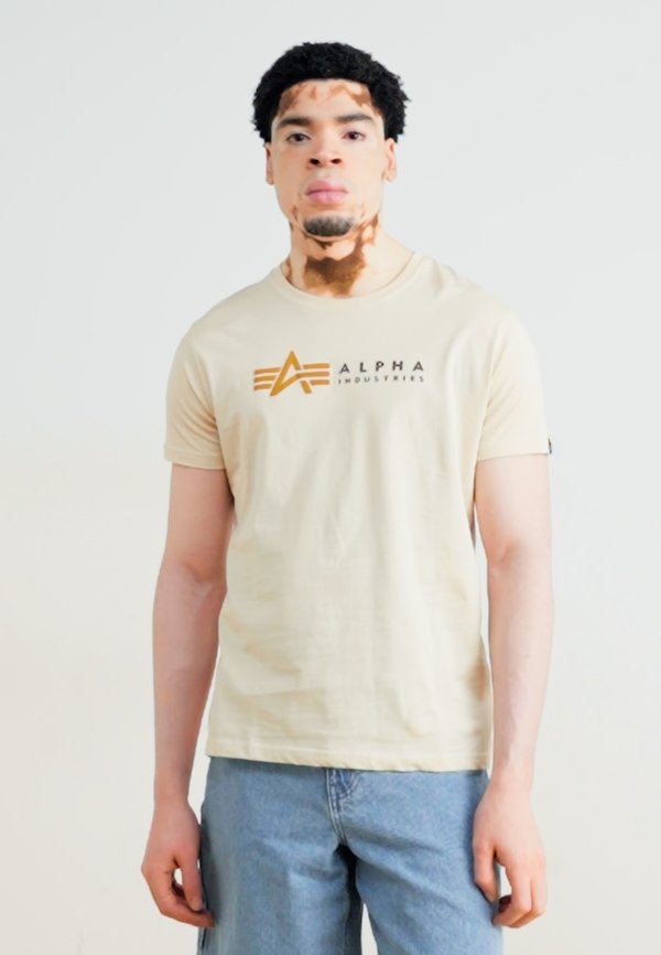 LABEL - Print T-shirt3