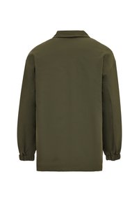 Groene jas met een gladde, matte textuur, met een rechte pasvorm, kraag en elastische manchetten. De achterzijde toont een minimalistisch ontwerp zonder accenten.