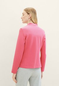 TOM TAILOR STRUCTURE - Blazer - carmine pink