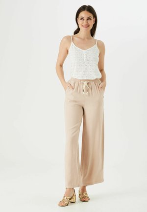 Garcia Trousers - sesame