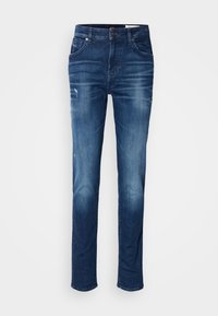 Jeans din denim de culoare albastru închis, cu un finisaj îmbătrânit, design cu cinci buzunare, cusături vizibile și ușoare deteriorări pe partea din față.