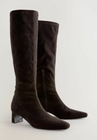 Non sélectionné, new chocolate brown