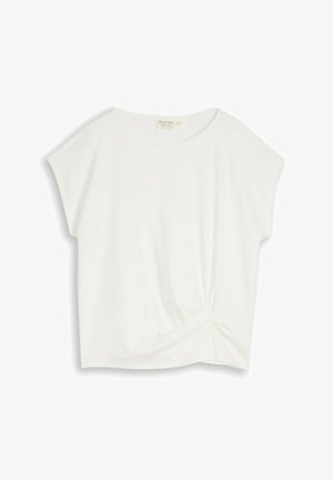 Fehér rövid ujjú blúz kerek nyakkivágással és egy kis csomó részlettel az elülső jobb alsó oldalon.