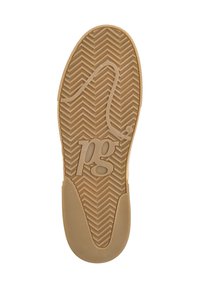 Semelle de chaussure en caoutchouc avec un motif en chevrons texturé. Présente le logo "pg" dans une couleur contrastante et des zones d'accent lisses près du talon.