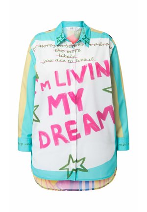 Kleurige overhemd met een mix van teal, roze en geel. Bevat bold tekst en sterren grafieken. Gemaakt van een gladde stof. Lange mouwen.