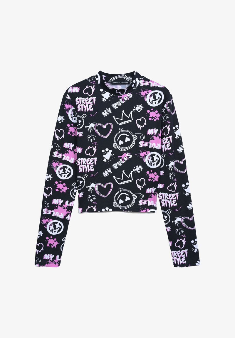 Czarna krótka bluzka z długim rękawem z białymi i różowymi nadrukami w stylu graffiti, z sercami, koronami oraz hasłami takimi jak "MOJE ZASADY" i "STREET STYLE."