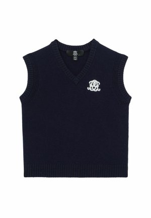 Tmavomodrá pletená vesta bez rukávov s výstrihom do V, rebrovaným lemom a bielym vyšitým logom na ľavej strane hrudníka.