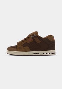 Unselected, brown