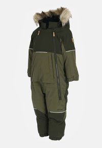 Grüner isolierter Schneeanzug mit einer Kapuze aus Kunstpelz, Reißverschluss vorne, elastischen Bündchen und reflektierenden Akzenten. Hergestellt aus wetterbeständigem Material.