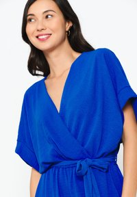 LolaLiza FLOWY BELTED - Kombinezons - electric blue