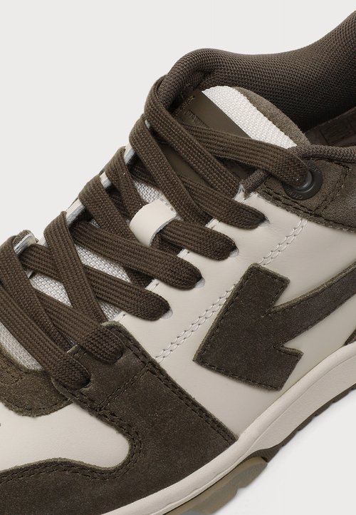 Off-White OUT OF OFFICE - Trainers - cream/military green — photo 6