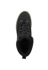 Zwarte schoenen met een bovenwerk van glad leer en textiel, een gepolsterde kraag, zwarte veters met witte accenten en een dikke rubberen zool.