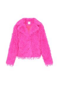 Jachetă din blană artificială de un roz vibrant, cu guler, mâneci lungi și închidere cu nasture. Textura este pufoasă, cu un aspect jargon.