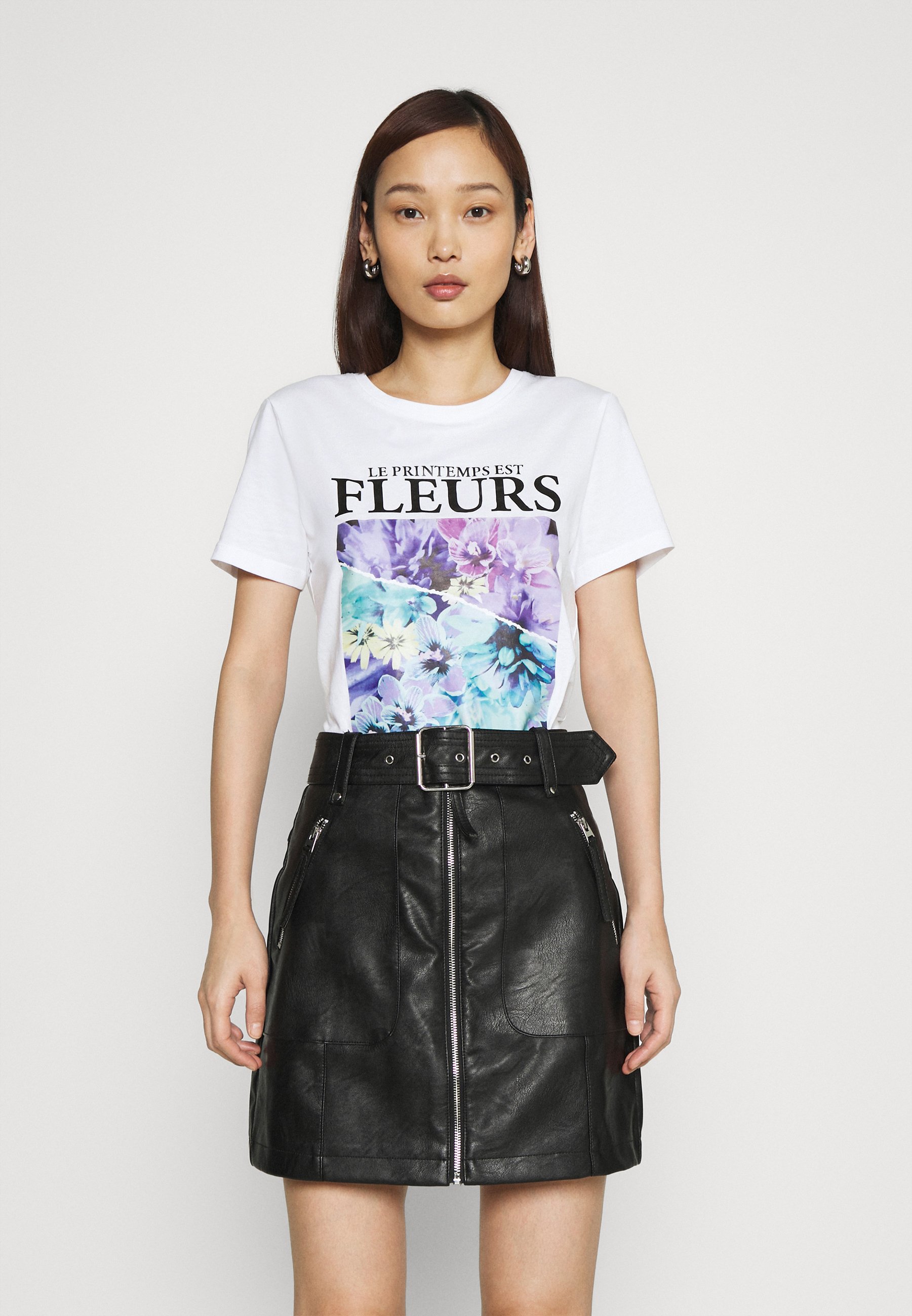 ONLY ONLPENELOPE LIFE BOX - T-shirt print - bright white/wit - Zalando.nl