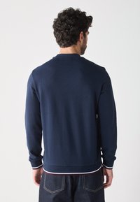 Pier One Sweater - sky captain