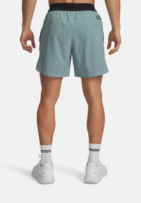 Under Armour VANISH ELITE - Spordišortsid - serpentine