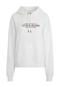 Sudadera blanca con capucha, bolsillo delantero, cordón ajustable y texto bordado en rojo y negro que dice "GUESS JEANS" y "AMERICAN TRADITION".