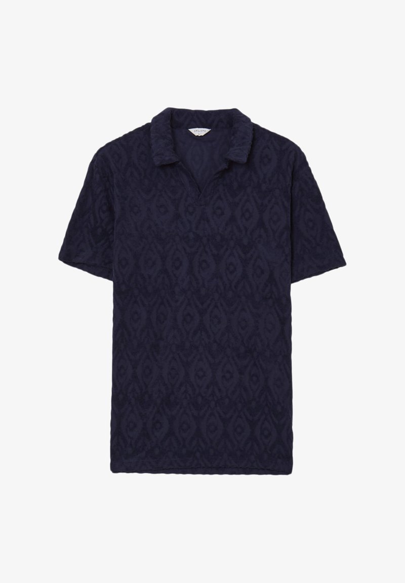 Polo shirt à manches courtes bleu marine en tissu texturé, doté d'un col et d'un motif subtil en forme de diamants sur l'ensemble du matériau.