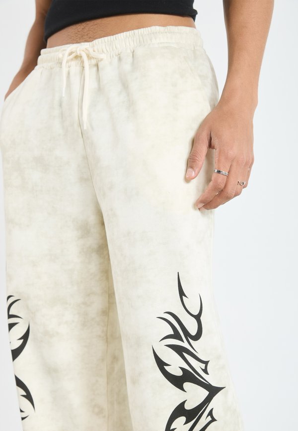 UNISEX - Tracksuit bottoms - stonewashed2