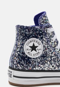 Converse CHUCK TAYLOR ALL STAR LIFT GLITTER UNISEX - Høye joggesko - night indigo/white