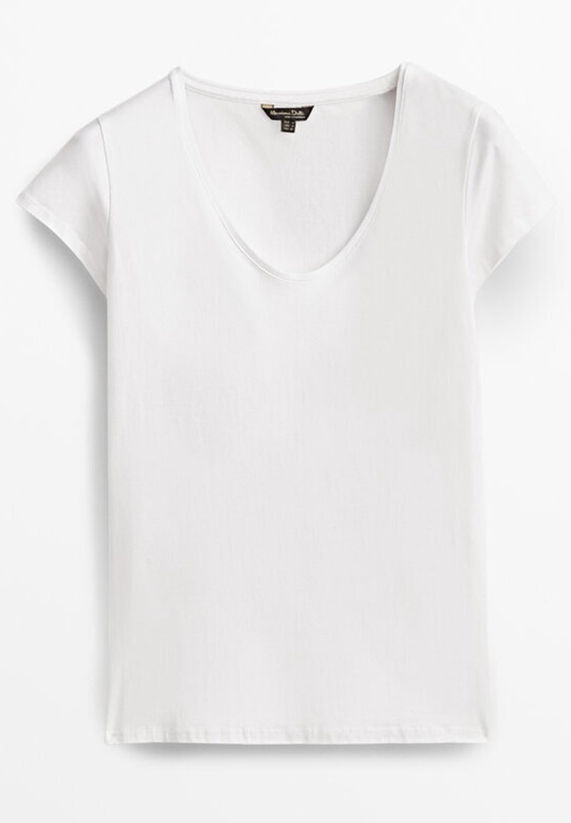 T-shirt bianca a maniche corte con scollo a V profondo, realizzata in un tessuto liscio e leggero, con linee pulite e vestibilità rilassata.