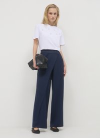 Calliope FIORI APPLICATI - T-shirt con stampa - bianco ottico