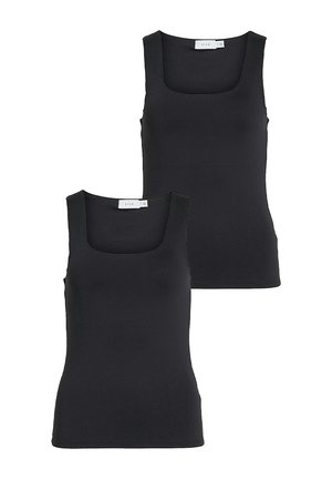 Twee zwarte tanktops gepresenteerd, beide met een vierkante halslijn, gemaakt van een gladde stof met een aansluitend ontwerp. Labels zichtbaar bij de hals.