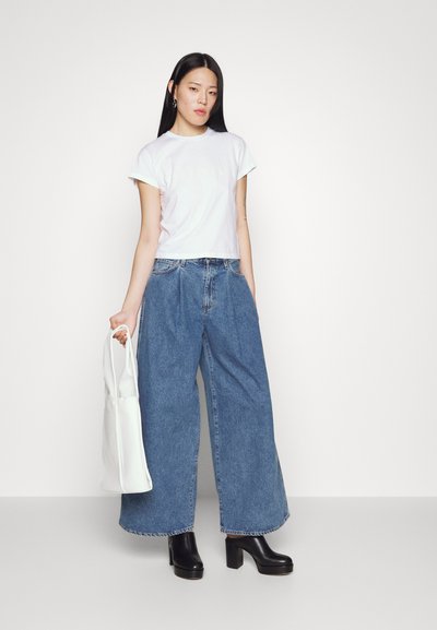 Goldsign THE ATTICUS - Flared Jeans - gibson/vintage blue