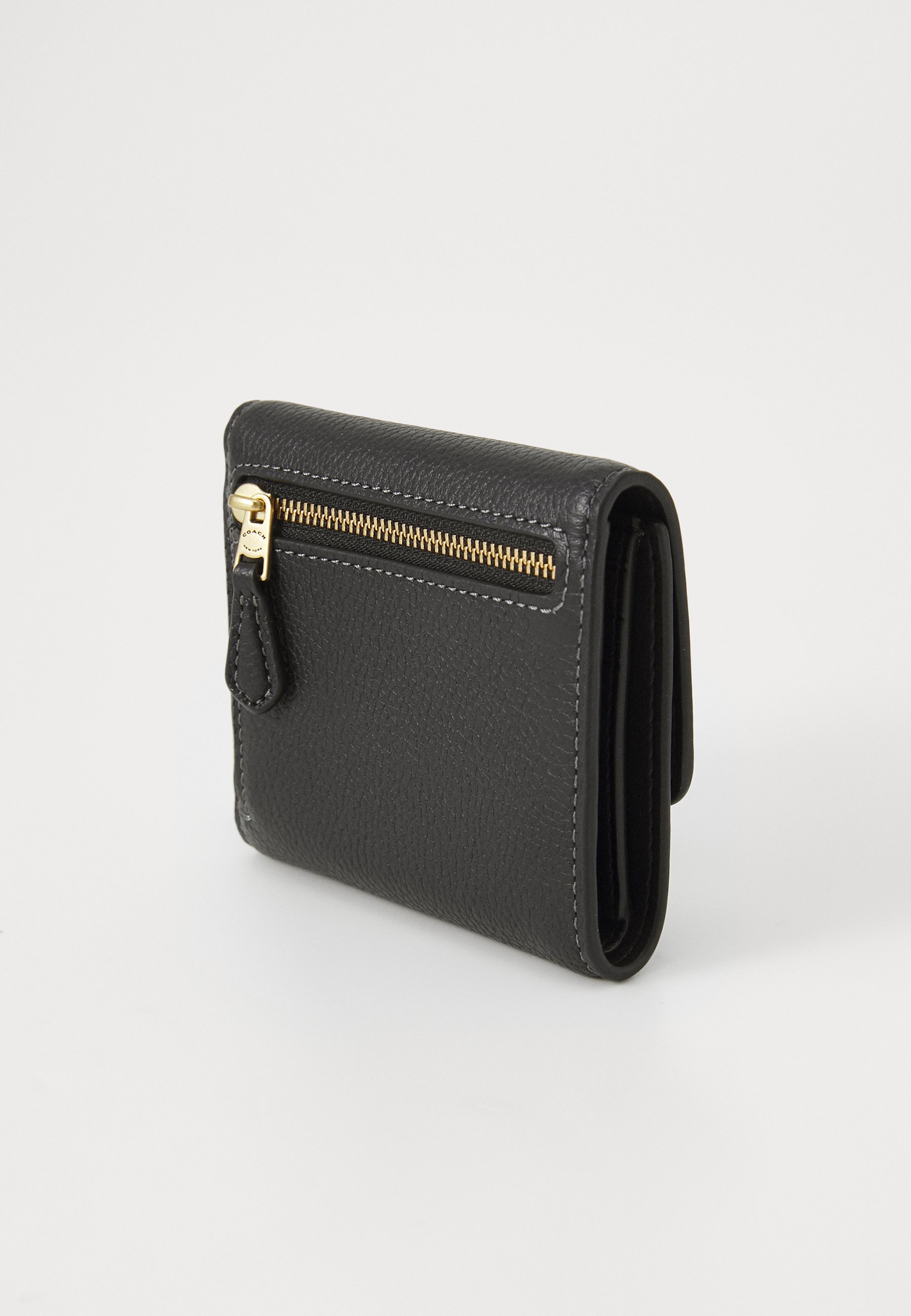 ★Coach★ Mila Small Flap Wallet CAT57 B4AWV Mila Small Flap Wallet With Horse And Carriage Print