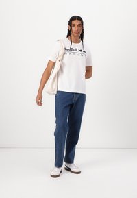 Red Bull Racing x Pepe Jeans TEAM LOGO  - T-Shirt print - white