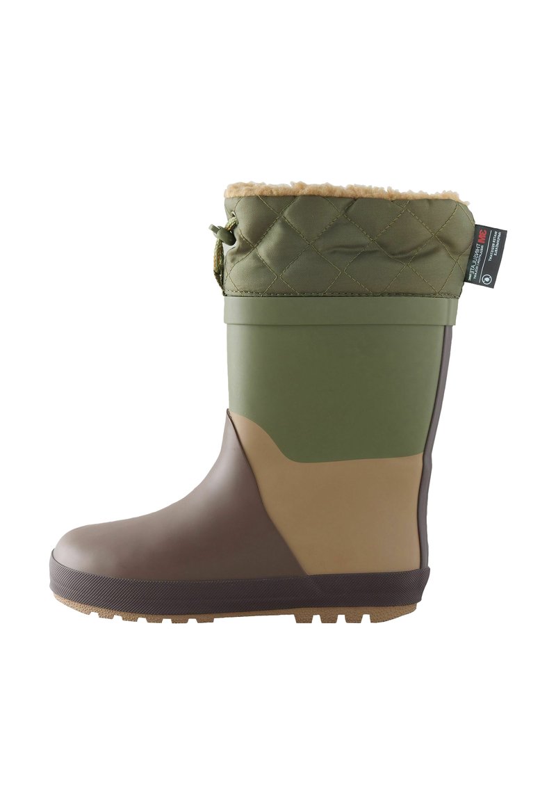 Gummistiefel mit einem gesteppten grünen Stoffobermaterial, braunen und beigen Einsätzen, strukturierten Sohlen und einem Futter aus Kunstfell am oberen Rand.