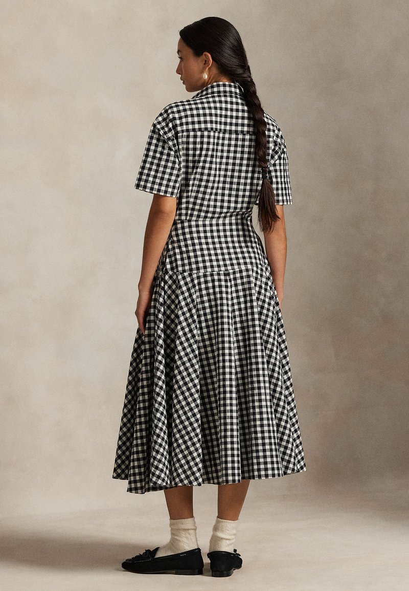 ralph lauren black white dress Lauren Ralph Lauren Black White Colorblock Long Formal Dress Gown 2 NWT $170